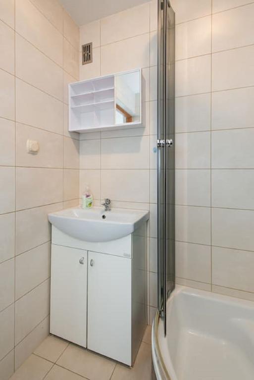 Studio Aleja Pokoju II Kraków Exteriör bild